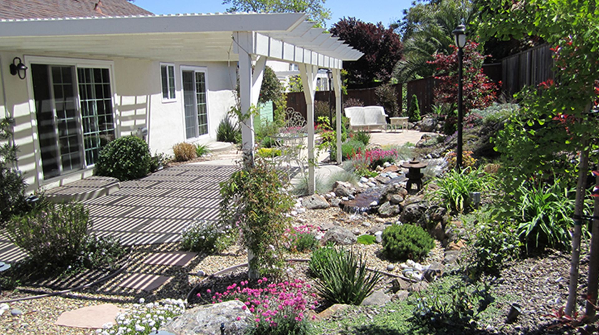 Custom residential landscape designed and installed by Hansen Landscape